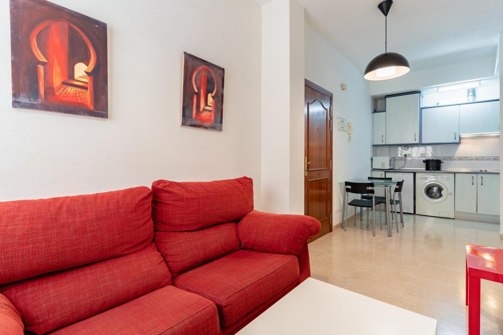 Guestready - Bella Casa En La Plaza De La Merced Málaga Exteriör bild